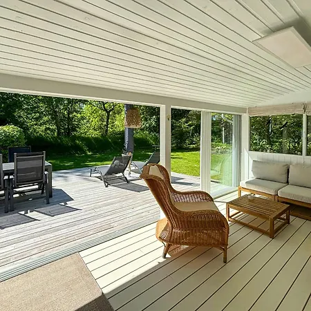 Feriehus 1970s Summer House With 400 Meters To Yderby