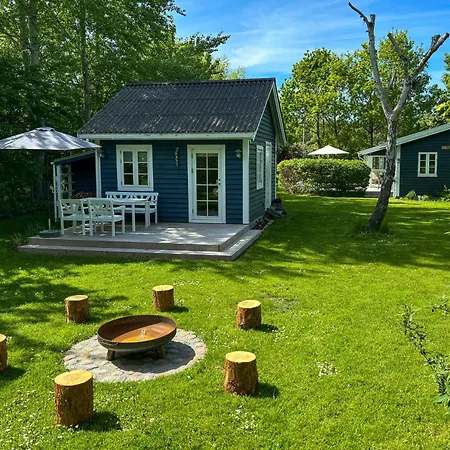 Feriehus 1970s Summer House With 400 Meters To *