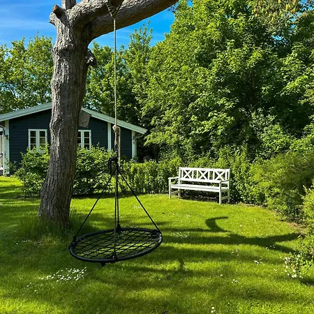 1970s Summer House With 400 Meters To Feriehus Yderby